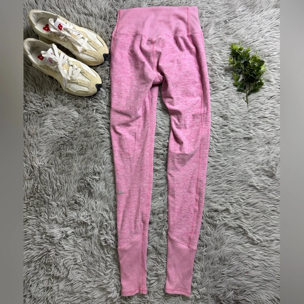 ALO yoga High Waist Alosoft Lounge Legging in Parisian Pink Heather size xxs - Picture 6 of 9